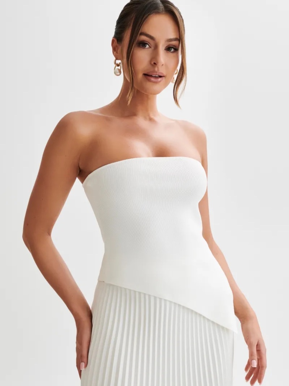 Sidney Asymmetric Strapless Knit Top | Meshki